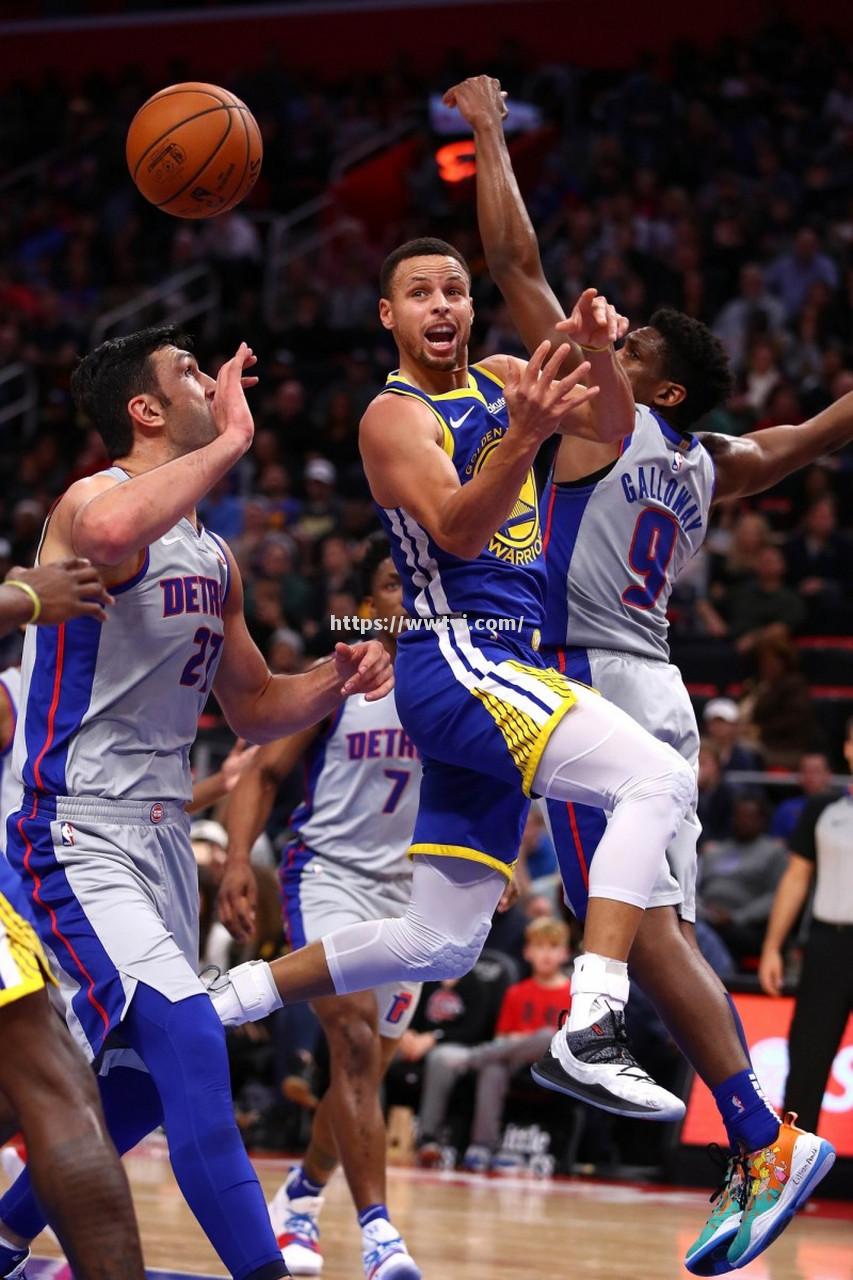 外线射手神勇发挥,助球队拿下胜利 外线射手神勇发挥,助球队拿下胜利