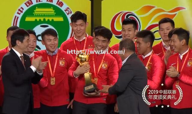 亚洲篮球联赛冠军奖杯争夺战,谁将捧杯? 亚洲篮球联赛冠军奖杯争夺战,谁将捧杯?