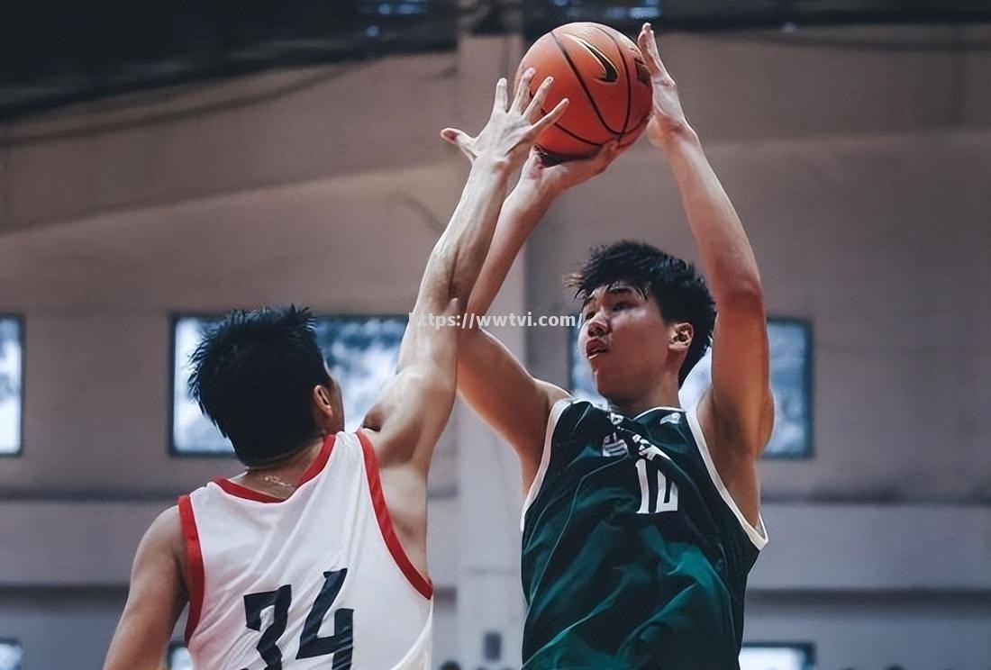 篮球比赛中涌现出的新星和劲旅 篮球比赛中涌现出的新星和劲旅