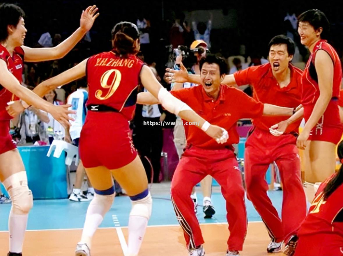 体育赛场上的历史性时刻让人动容 体育赛场上的历史性时刻让人动容