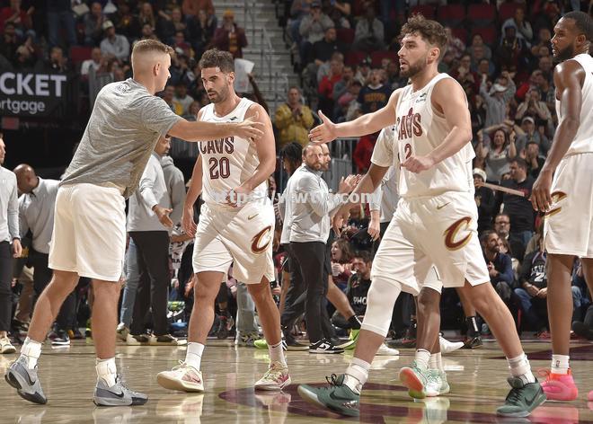 皇家社会客场力克对手,豪取三分 皇家社会客场力克对手,豪取三分