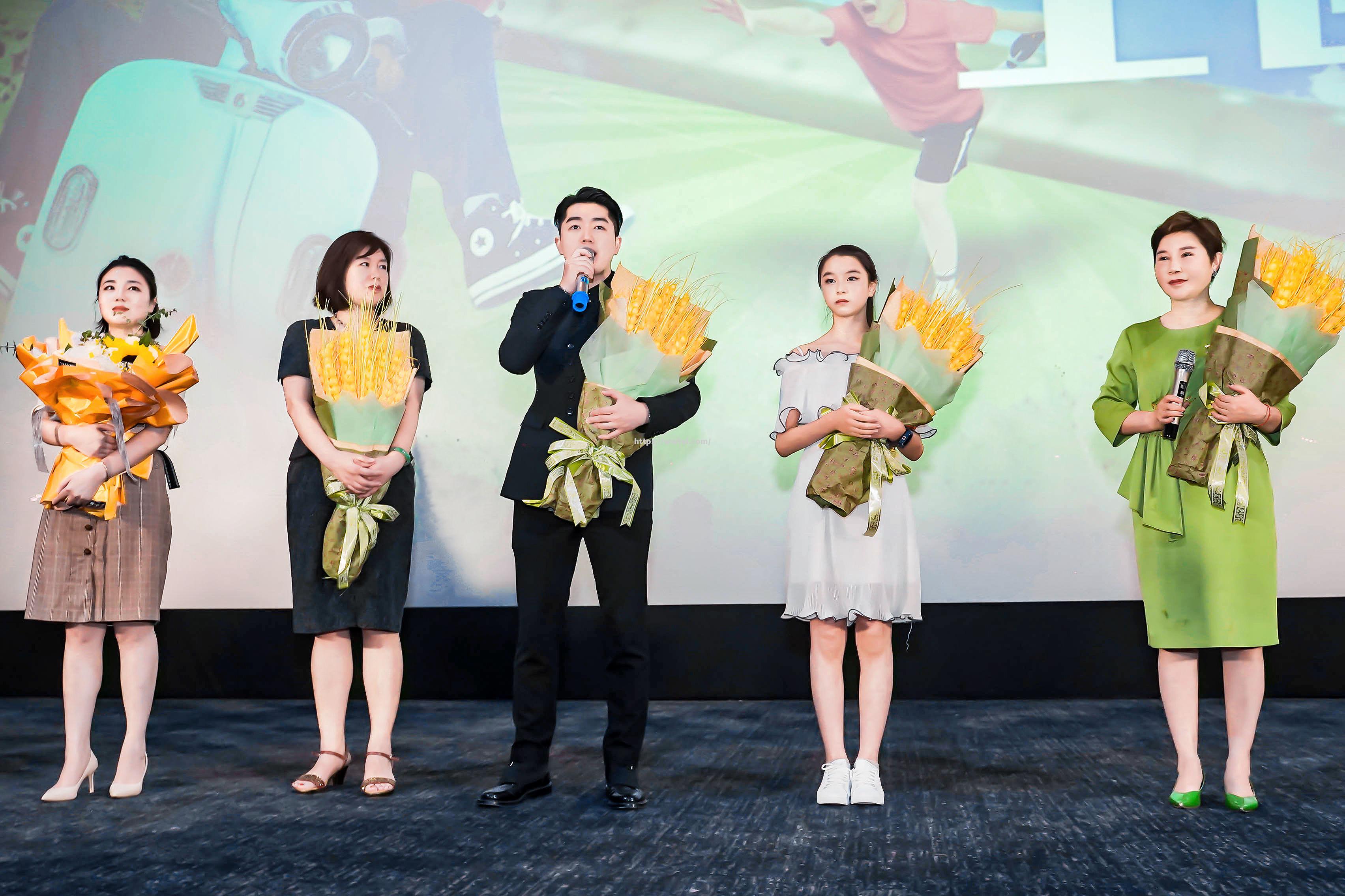 青海队凭借团队合作赢得比赛 青海队凭借团队合作赢得比赛