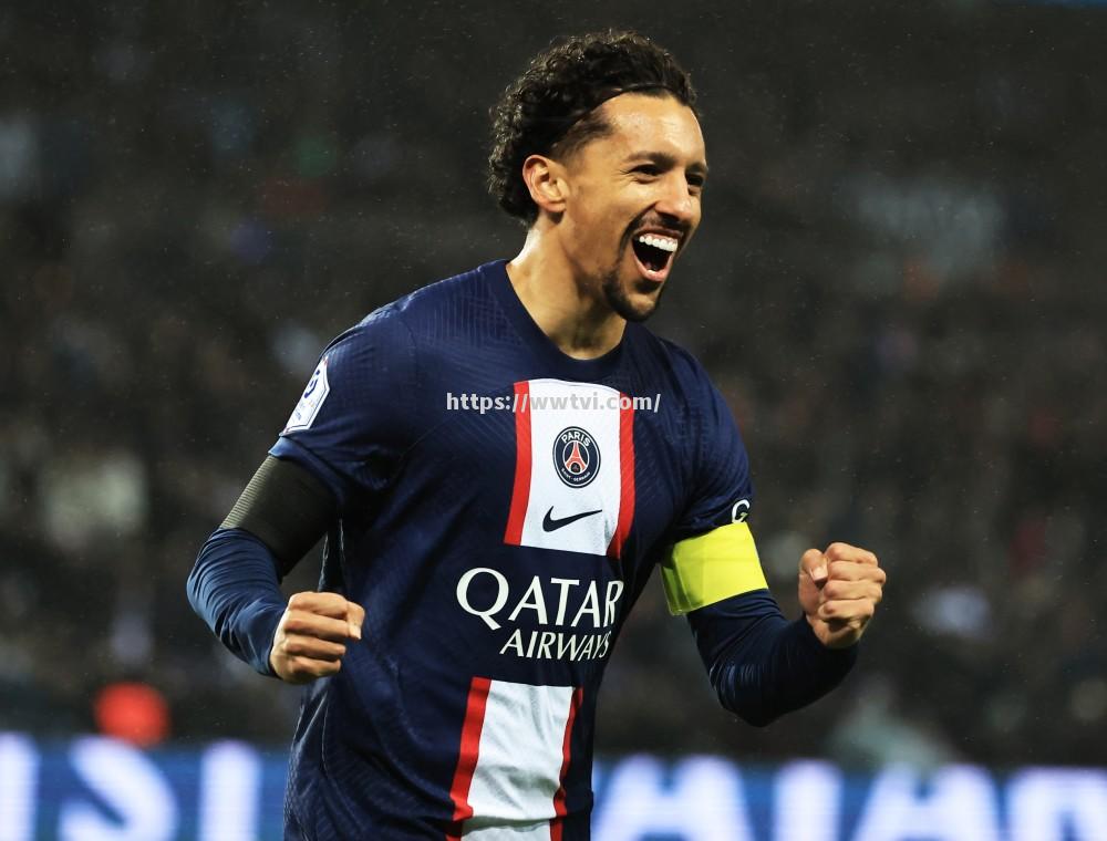 斯特拉斯堡队五连胜,成为法国足球联赛黑马 斯特拉斯堡队五连胜,成为法国足球联赛黑马