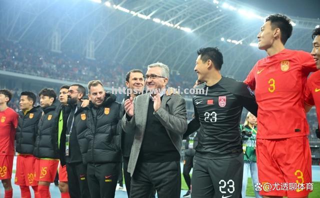 足球界重大人事调整引发热议 足球界重大人事调整引发热议