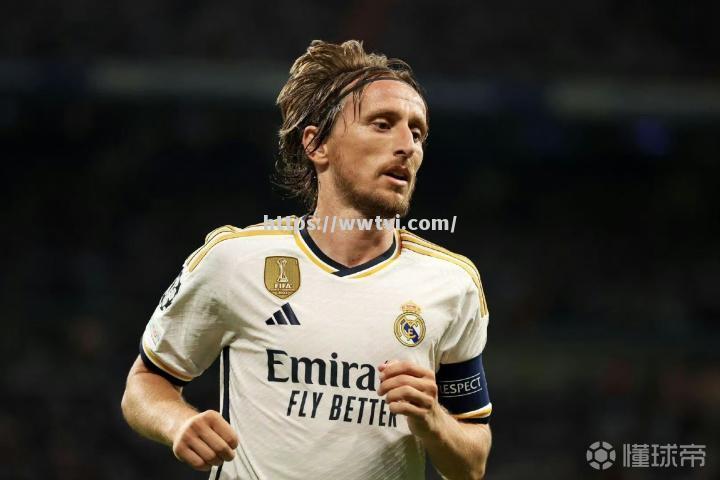 皇家马德里客场战平波尔图,莫德里奇出色发挥 皇家马德里客场战平波尔图,莫德里奇出色发挥