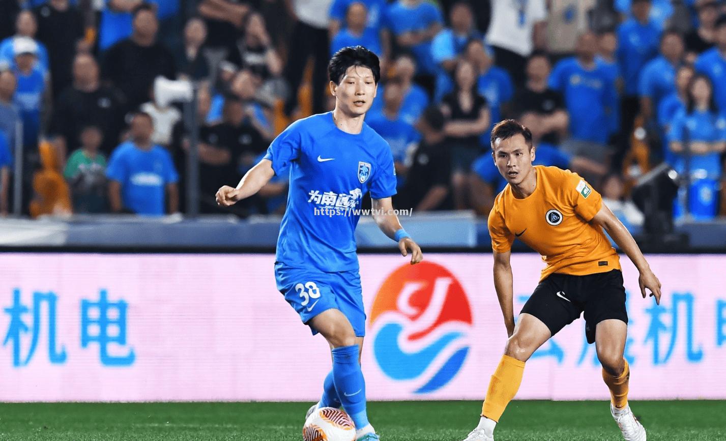 上海申花主场告捷,球队士气高涨 上海申花主场告捷,球队士气高涨