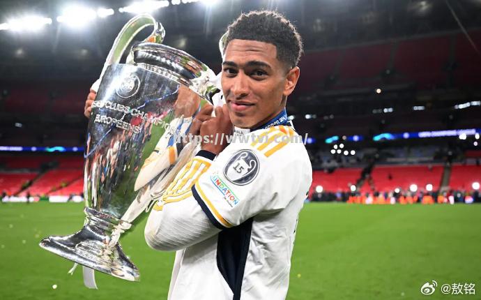 星空体育-皇马球员表现神勇，夺得胜利