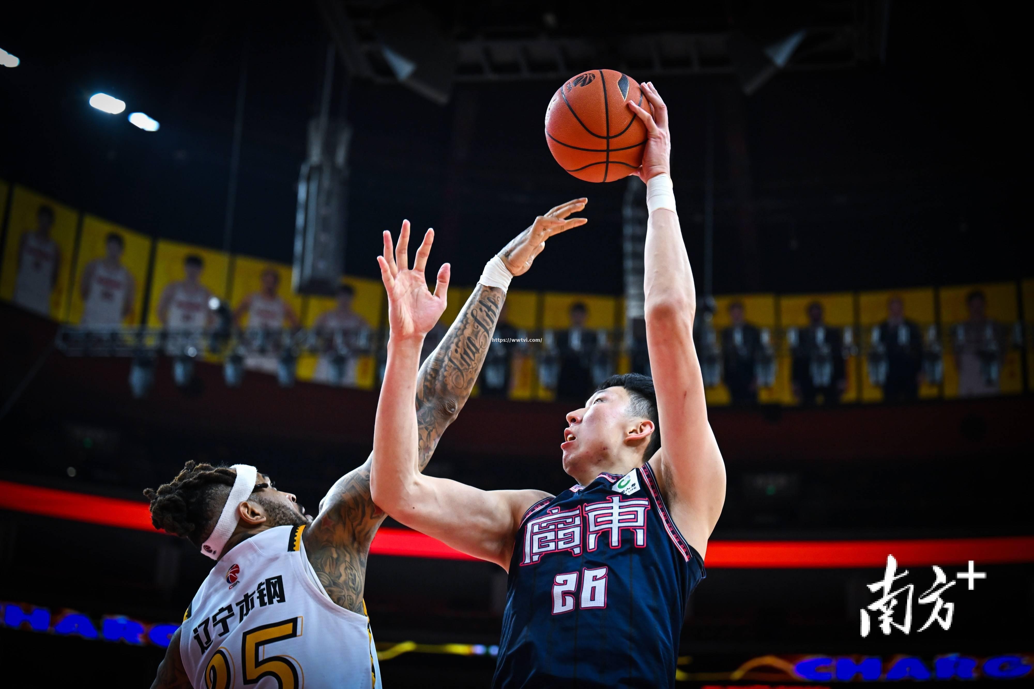 广东宏远大胜辽宁男篮,实力强悍 广东宏远大胜辽宁男篮,实力强悍