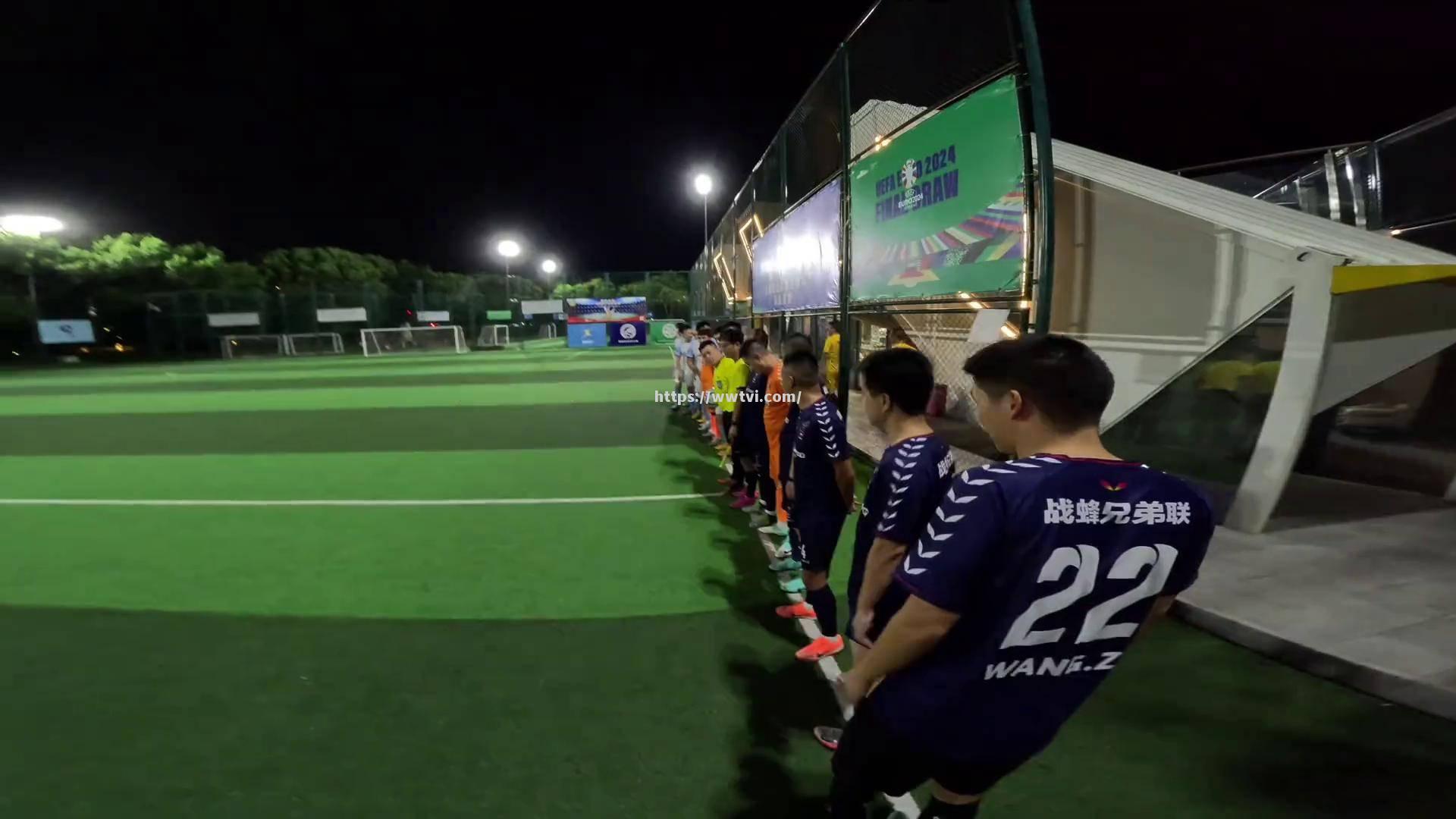 观众们将在足球比赛中看到怎样的精彩表演? 观众们将在足球比赛中看到怎样的精彩表演?