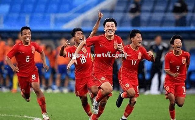 中国足球联赛上演精彩对决,胜负悬殊 中国足球联赛上演精彩对决,胜负悬殊