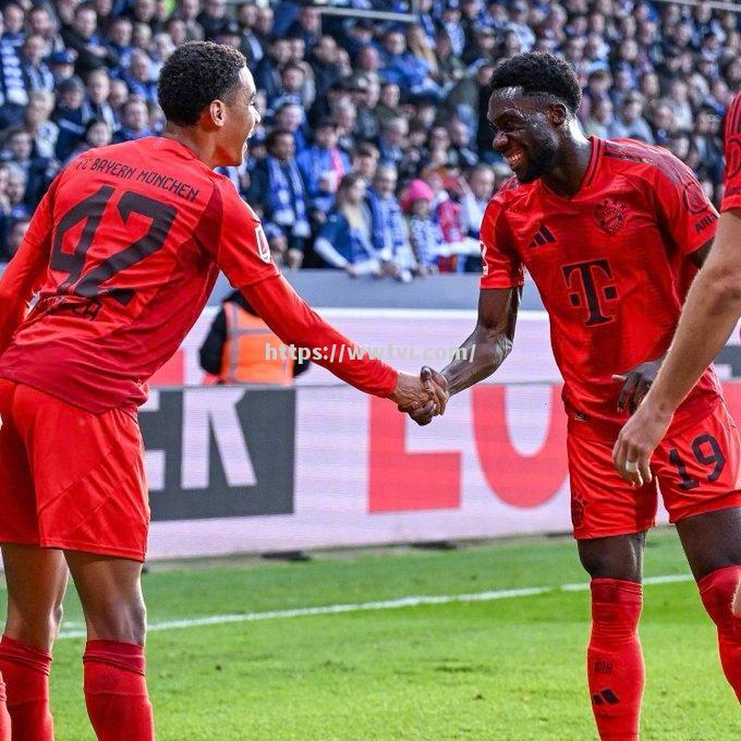 拜仁慕尼黑客场大胜,小组出线已然一石激起千层浪 拜仁慕尼黑客场大胜,小组出线已然一石激起千层浪