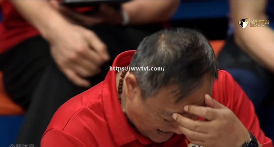 星空体育-临场冷静的调整，助球队反超取胜